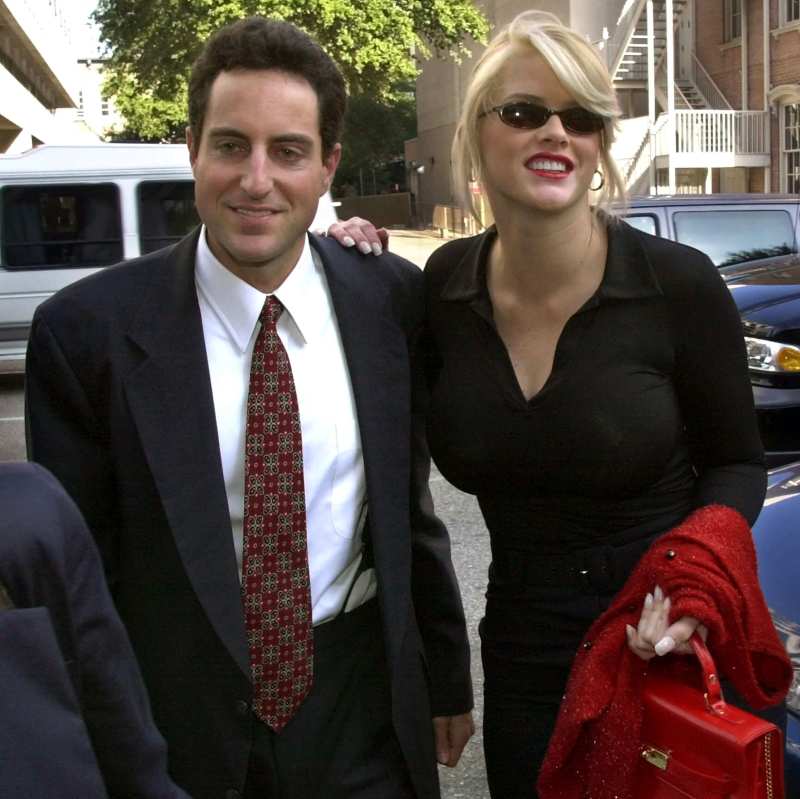Remembering Anna Nicole Smith's Life in Pictures on 10th Anniversary of Her Death Howard Stern