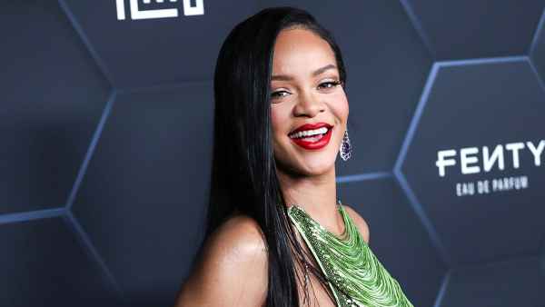 Rihanna's Pregnancy Cravings Made Her Friends Realize She Had a Big Secret
