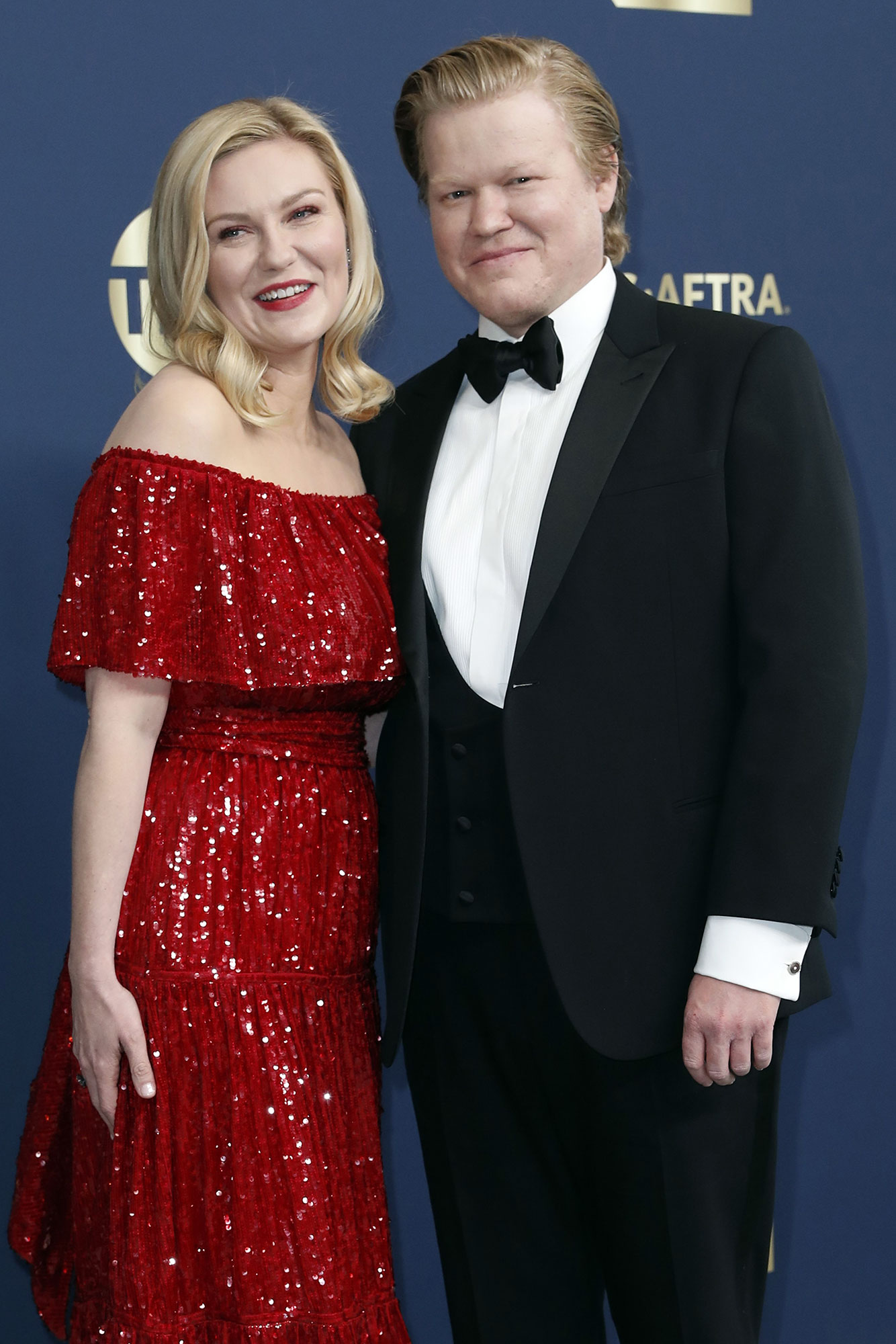 SAG Awards 2022: See the Hottest Couples on the Red Carpet