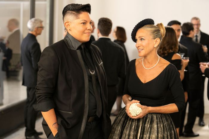 Sara Ramirez Addresses 'And Just Like That' Fans Hating on Their Character Che Diaz 3 Sarah Jessica Parker