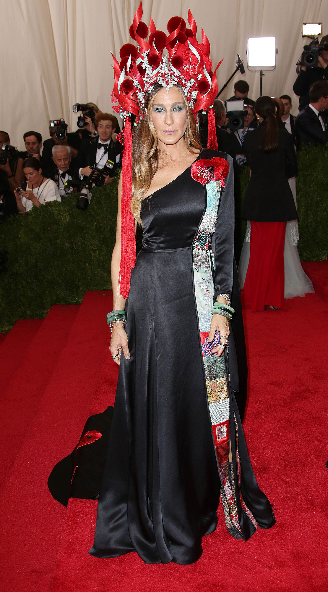See The Best Met Gala Dresses of All Time Sarah Jessica Parker 2015