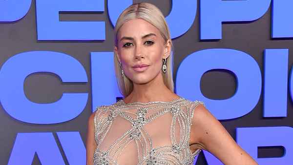 Selling Sunset’s Heather Rae Young Has ‘Severe Pain’ After Stress Fracture in Foot