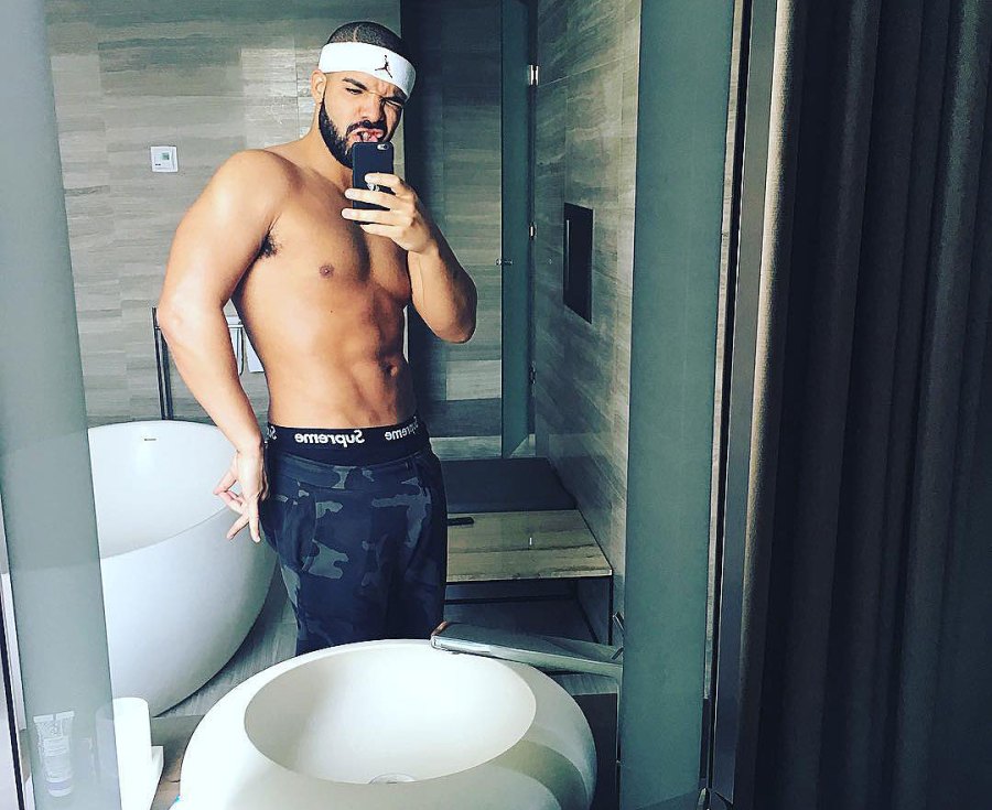 Shirtless Hunks Hot Celebs and Their Insane Physiques Drake 2015