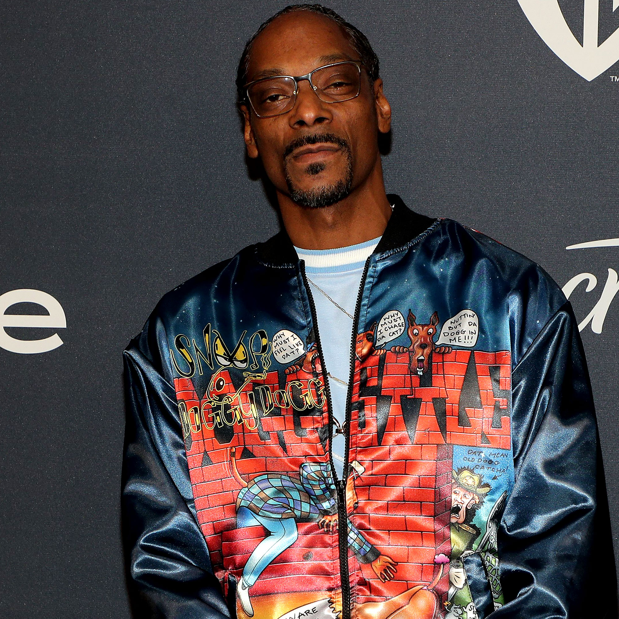 Snoop Dogg denies sexual assault claims and calls lawsuit a "Shakedown Scheme" thumbnail