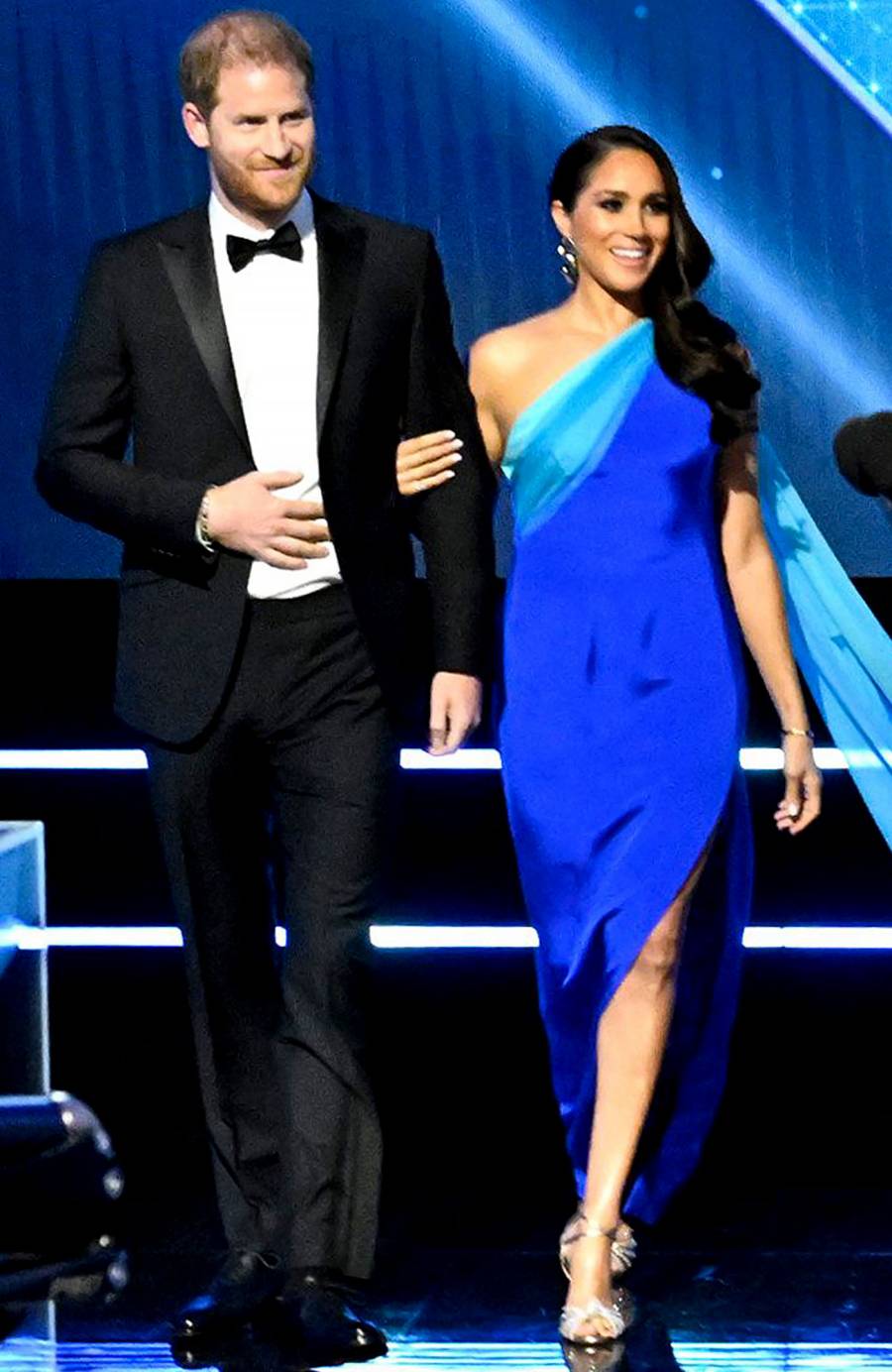The Significance Behind Meghan Markle’s Sapphire Gown at the 2022 NAACP Awards