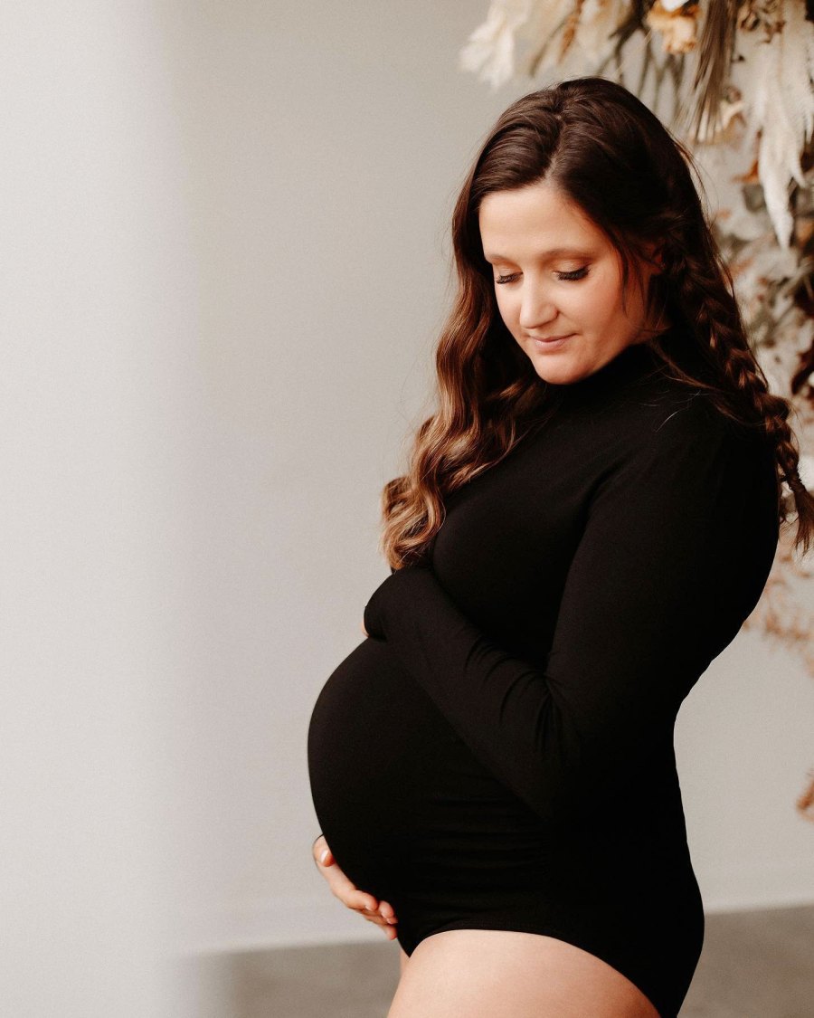 Tori Roloff Maternity Shoot Update