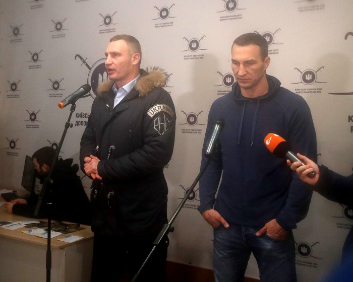 Vitali and Wladimir Klitschko Vow to Fight on Front Lines Amid Ukraine Attack