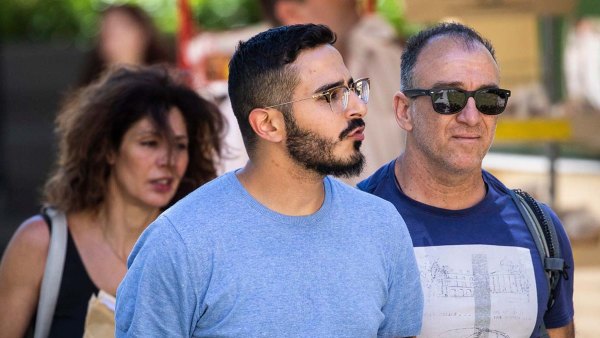 Who Is Tinder Swindler Netflix Doc Gets Shimon Hayut Permanently Banned