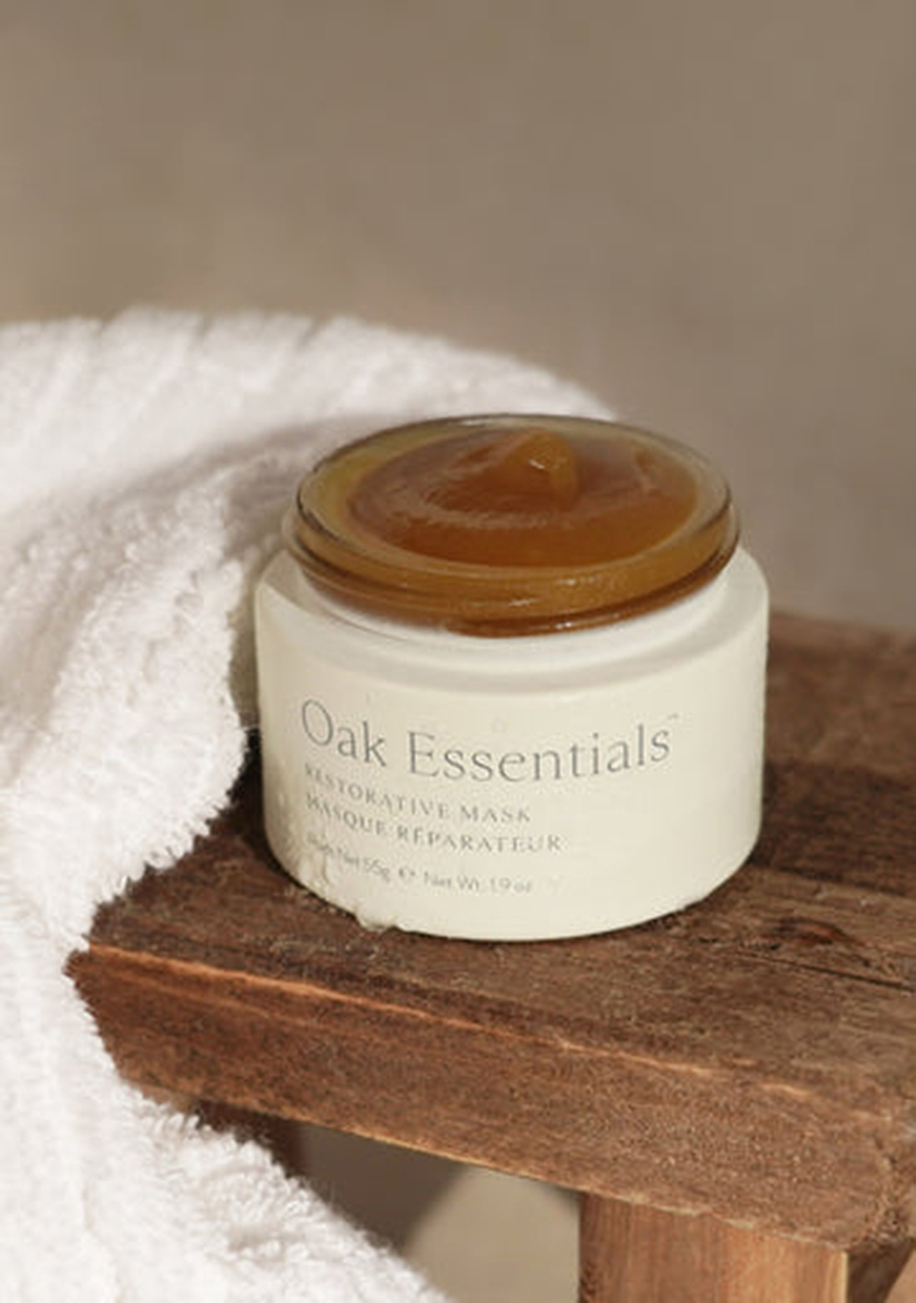 oak-essentials-restorative-mask-jar