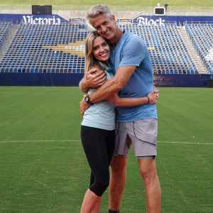 Amazing Races Penn and Kim Holderness Reveal How Couples Therapy Ahead of Season 33 Helped Them Win