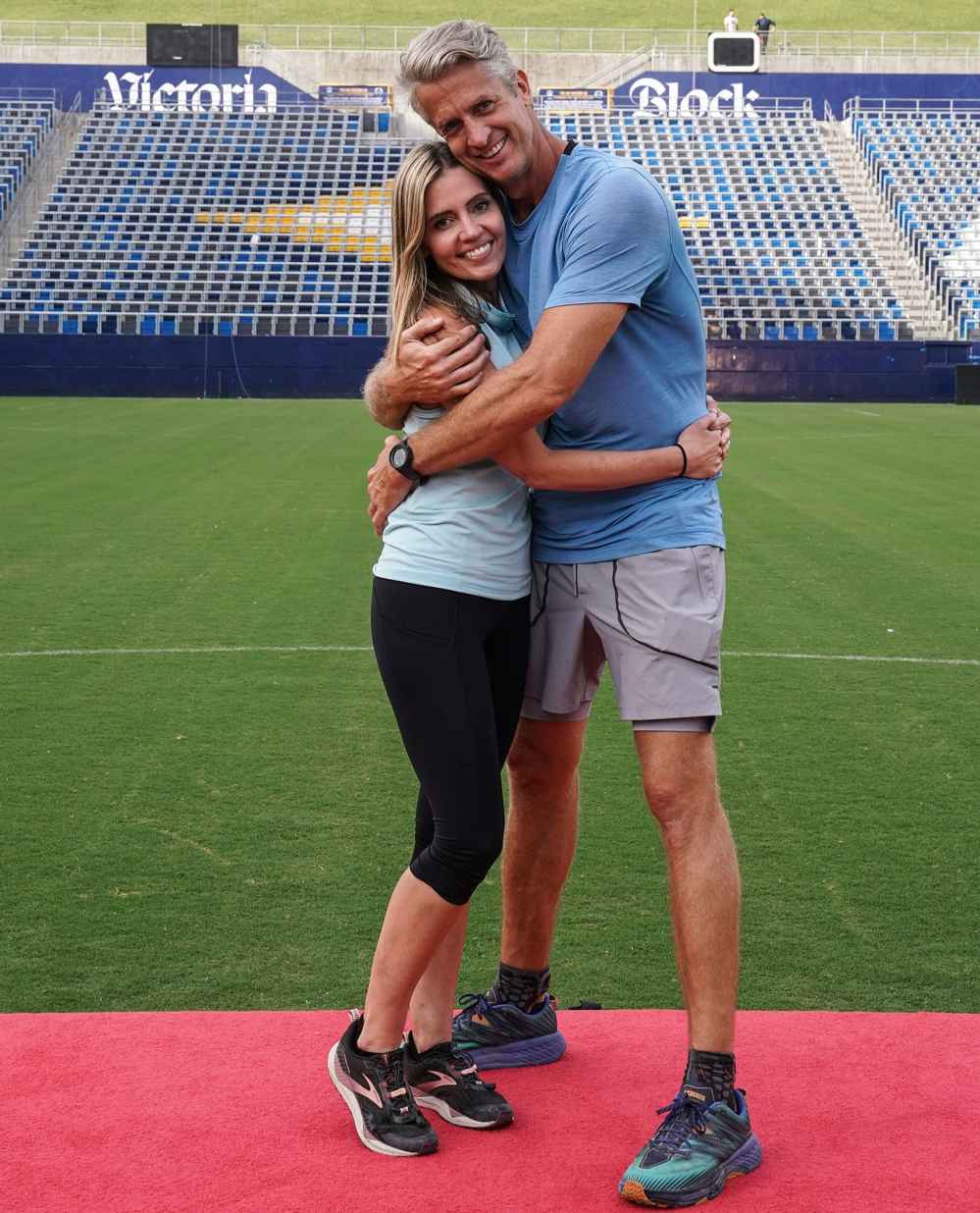 Amazing Races Penn and Kim Holderness Reveal How Couples Therapy Ahead of Season 33 Helped Them Win