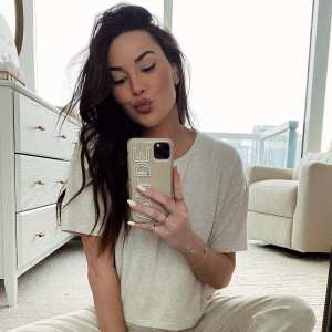 BiP’s Jen Saviano, More Pregnant Stars Slamming Mom-Shamers Ahead of Births