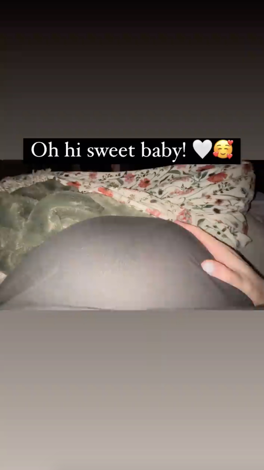 Cute Kicks! See Pregnant Tori Roloff’s Baby Bump Album
