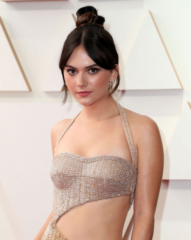 Emilia Jones The Best Hair and Makeup Looks at the 2022 Academy Awards