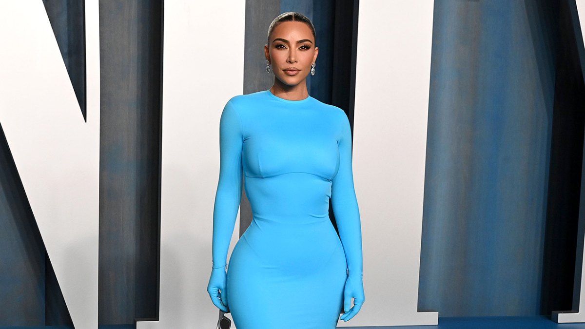 Vanity Fair Oscars Party 2022: See What the Stars Wore | Us Weekly Vanity Fair Oscars Party 2022: See What the Stars Wore | Us Weekly