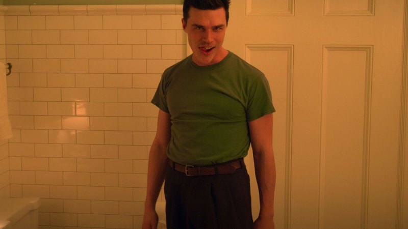 Finn Wittrock Ratched Celebrities Who Wore NSFW Prosthetic Body Parts on Screen