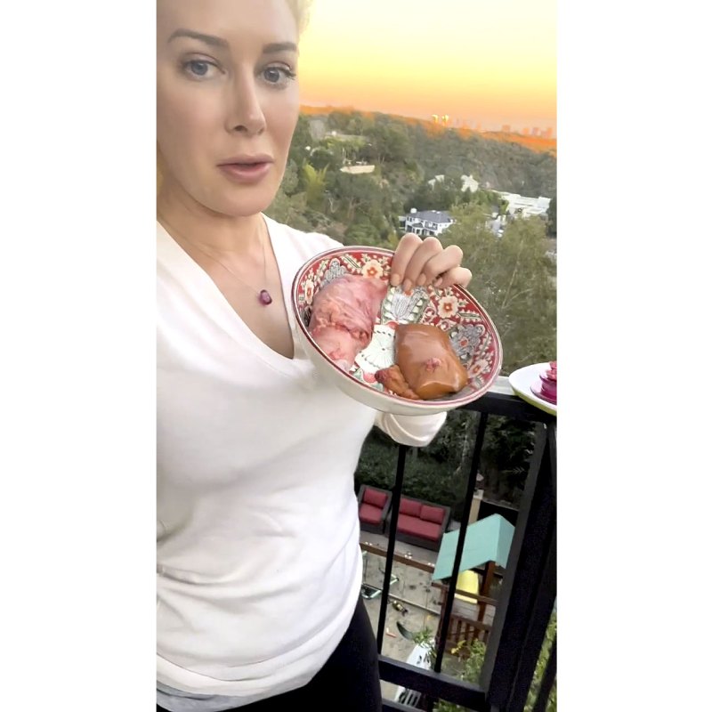Heidi Montag Eats Raw Meat While Struggling to Conceive 2nd Baby 02