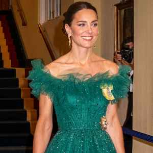 The Jewels! That Dress! How Duchess Kate’s Gorgeous Green Outfit Honors Princess Diana and Queen Elizabeth