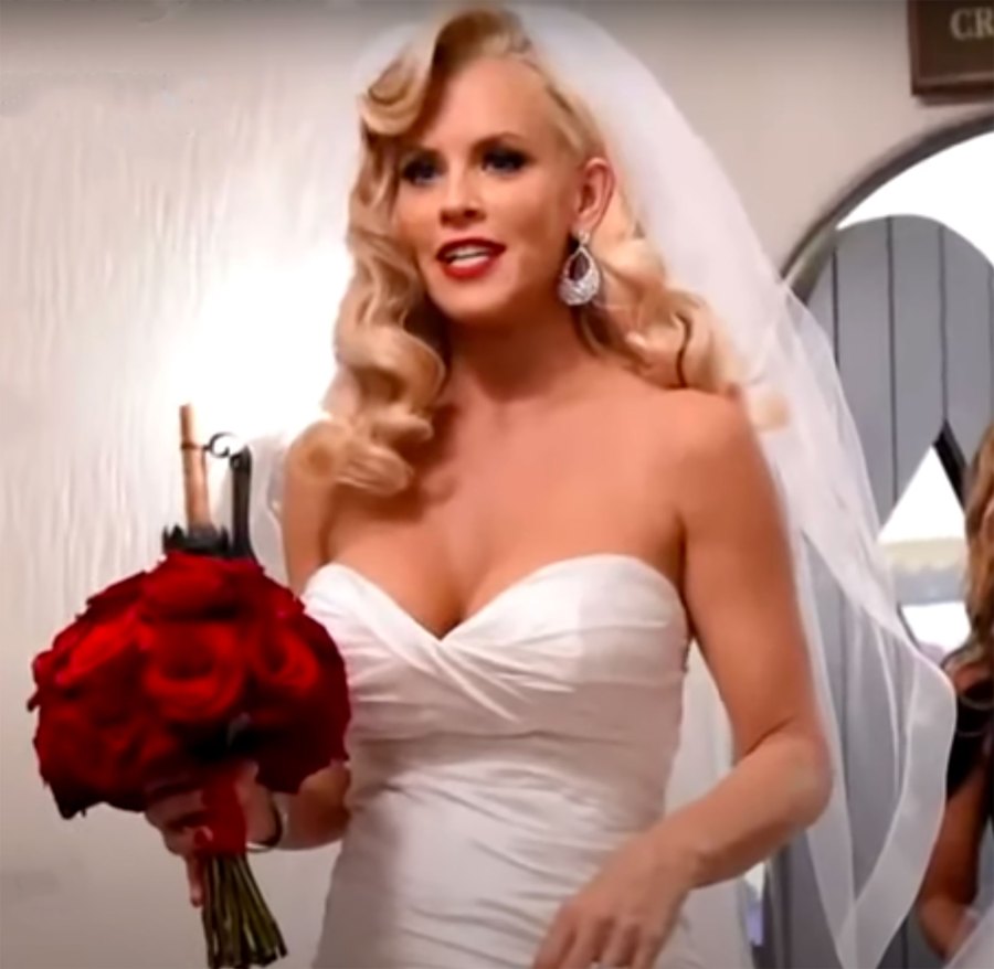 Jenny Mccarthy and Donnie Wahlberg's wedding dress
