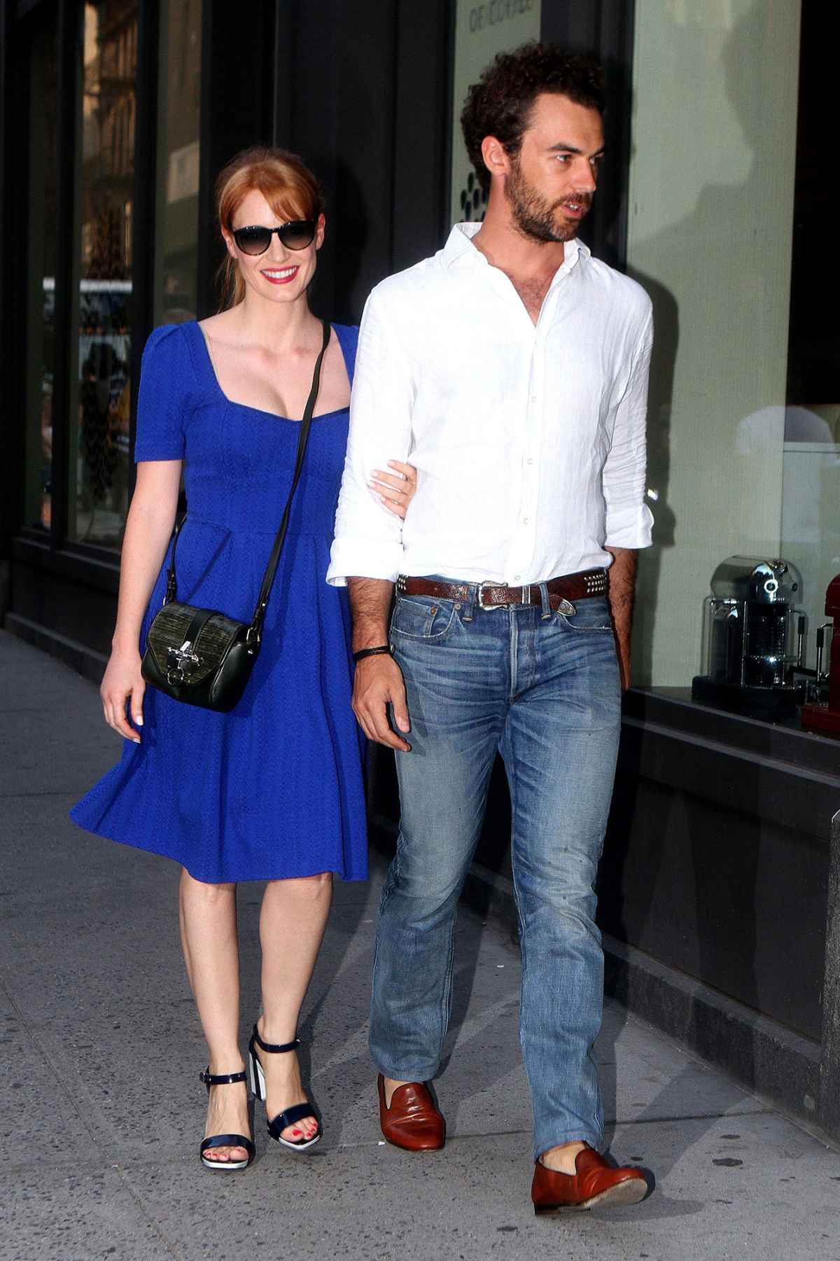 jessica-chastain-husband-gian-luca-s-relationship-timeline-us-weekly