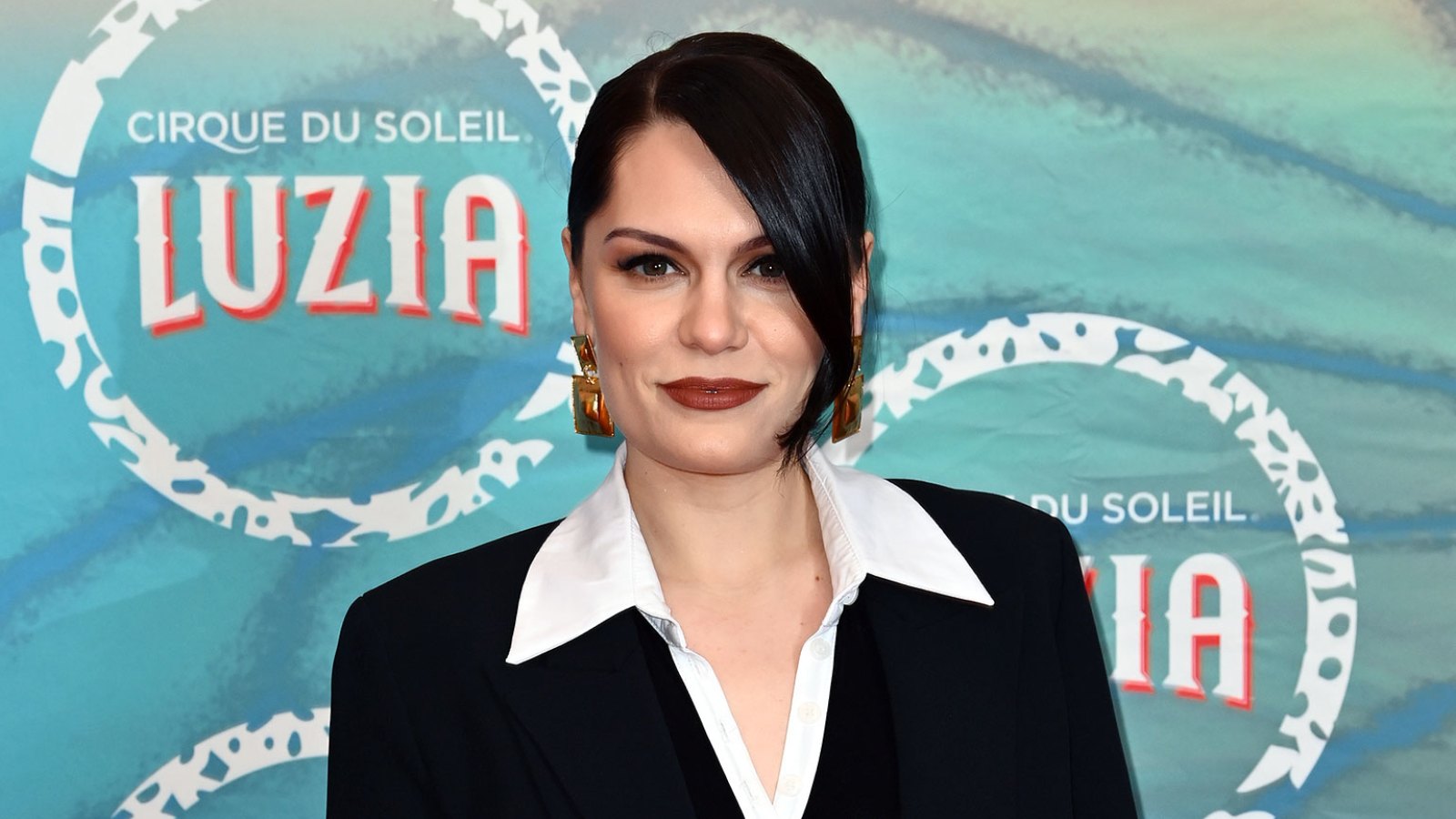 Jessie J Tells Fans to Just Stop Asking if She’s Pregnant Its Not Cool to Comment on My Body