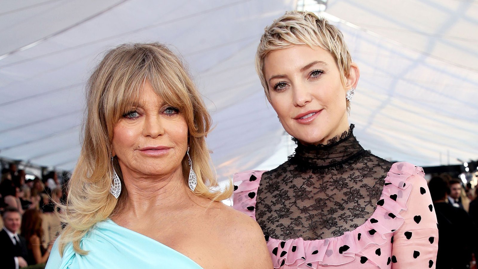 Kate Hudson and Goldie Hawn Are Mother Daughter Goals in Stuart Weitzmans Campaign