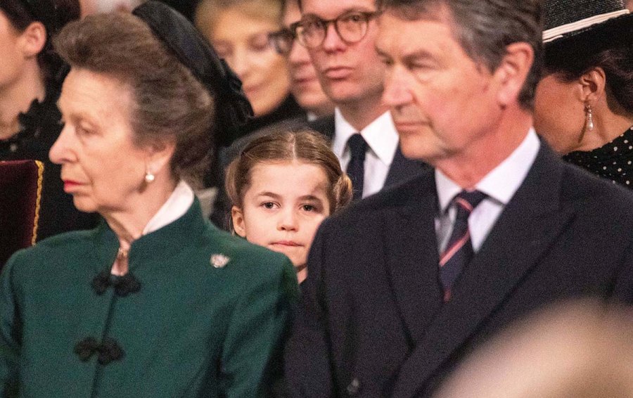 LOL Princess Charlotte Makes Funny Face Prince Philips Memorial Service