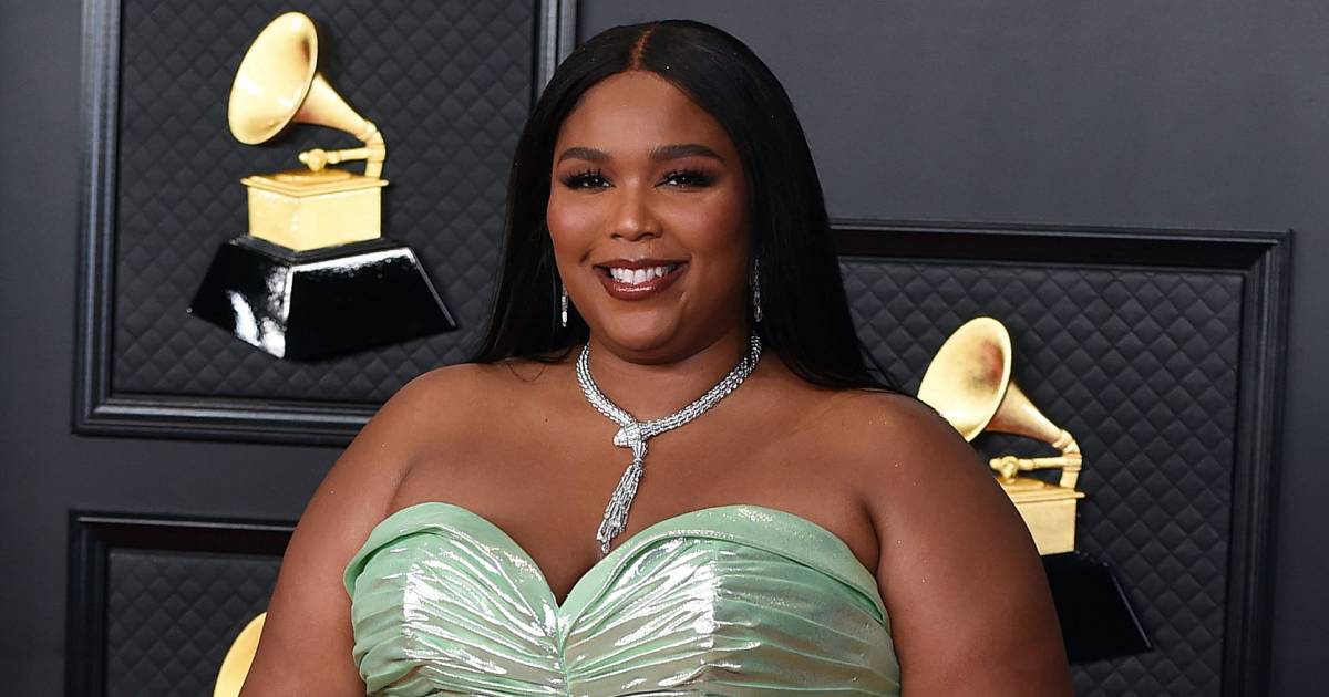 Move Over SKIMS: Lizzo Announces Shapewear Line 'Yitty