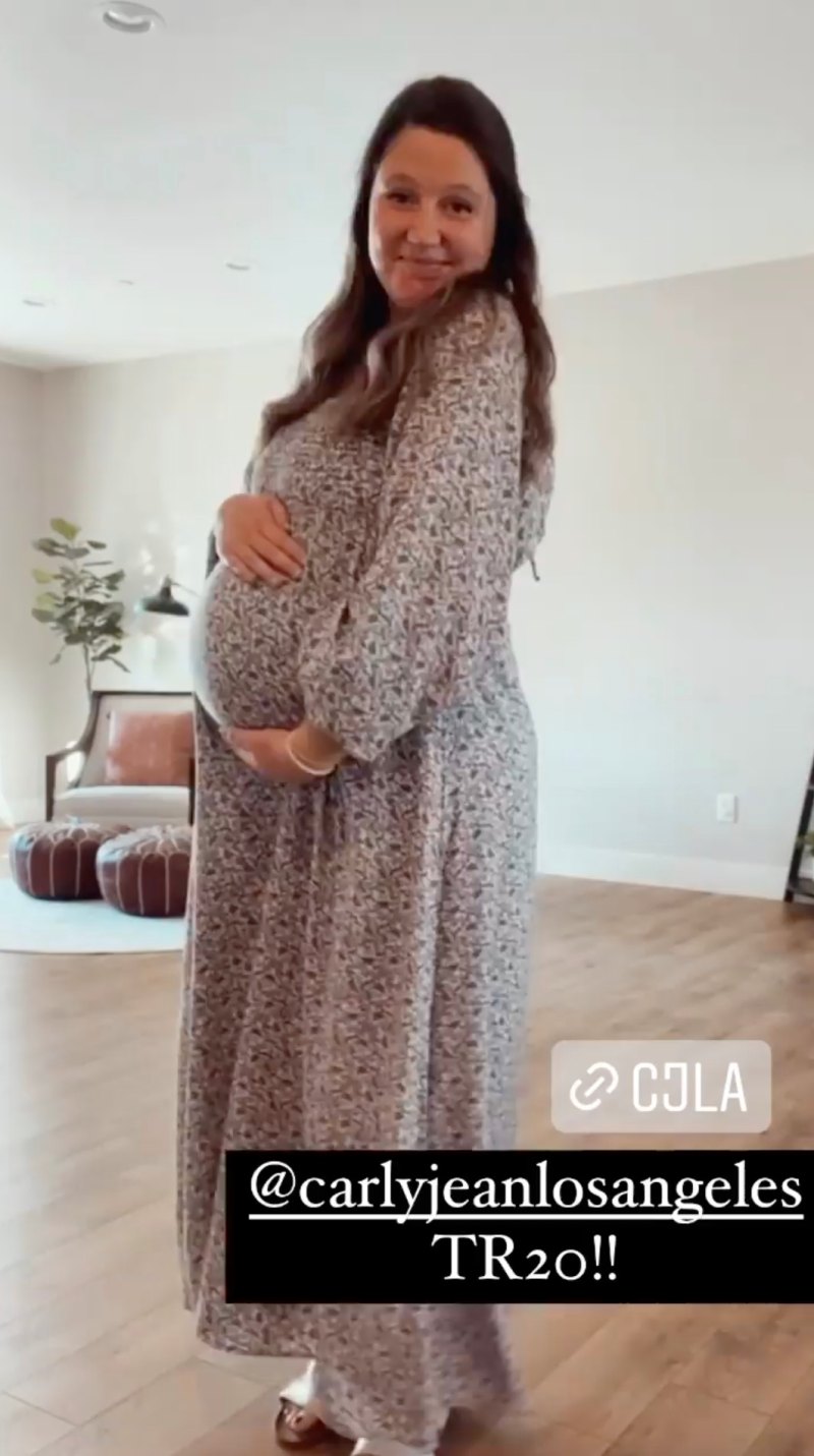Pregnant Tori Roloff's Baby Bump Album Ahead of 3rd Child Carrying Her Cutie