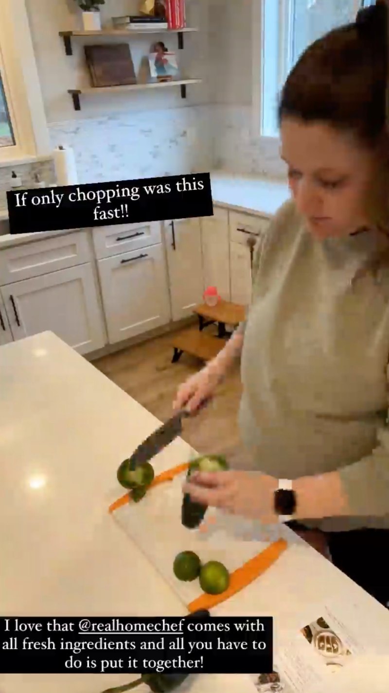 Pregnant Tori Roloff's Baby Bump Album Ahead of 3rd Child's Arrival Delicious Dish