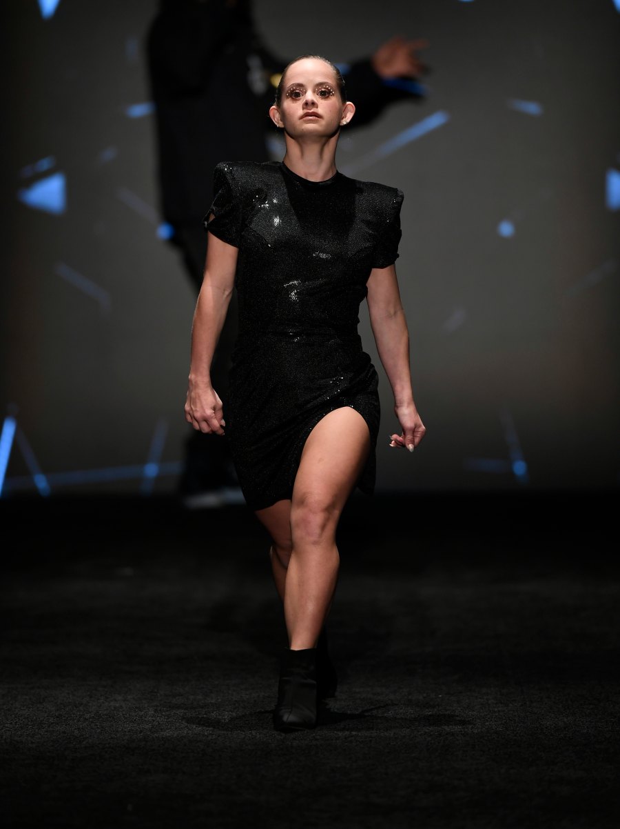 Los Angeles Fashion Week Powered By Art Hearts Fashion 2022