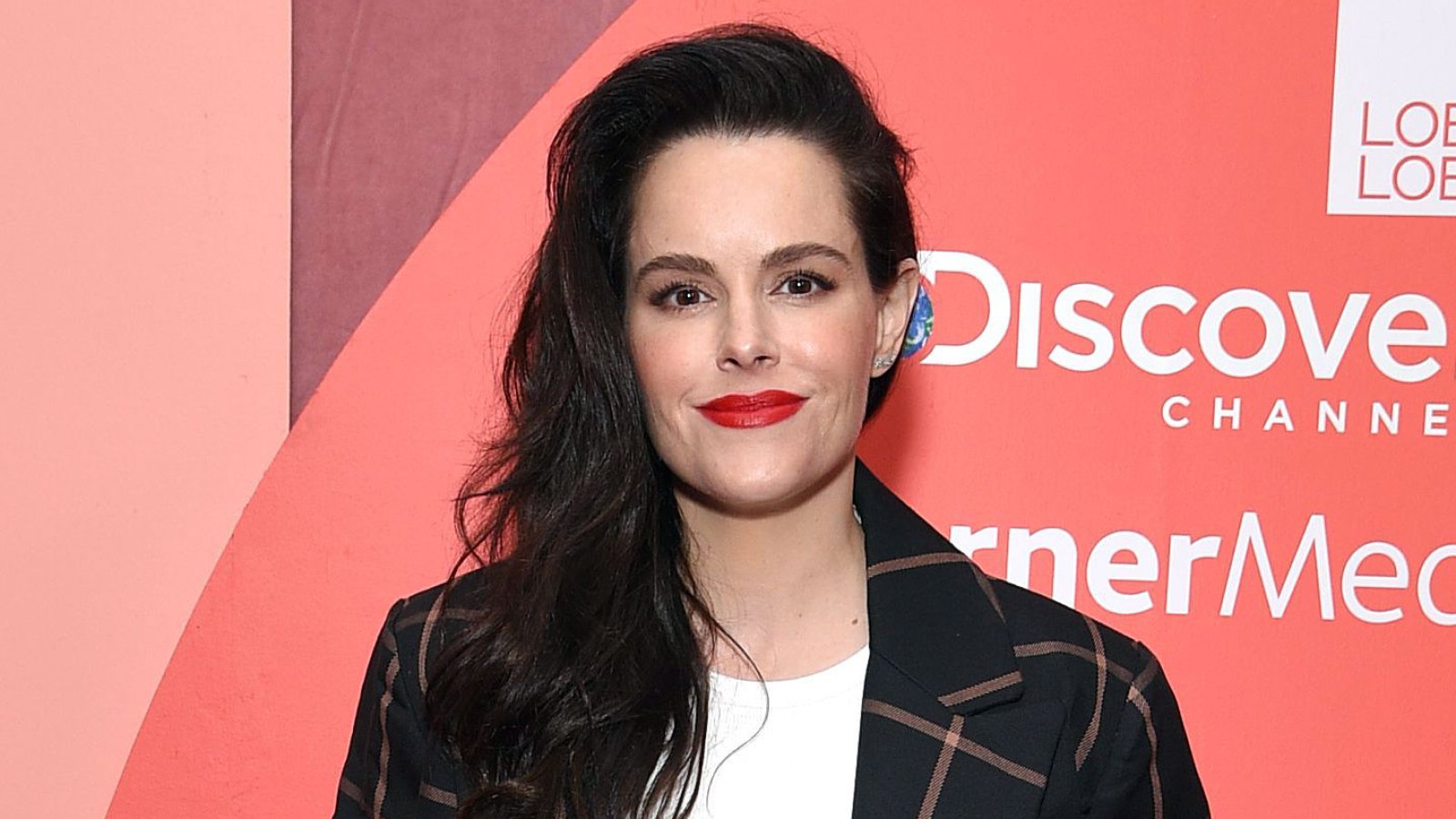 Emily Hampshire: I'd Be 'Surprised' If 'Schitt's Creek' Movie Didn't Happen