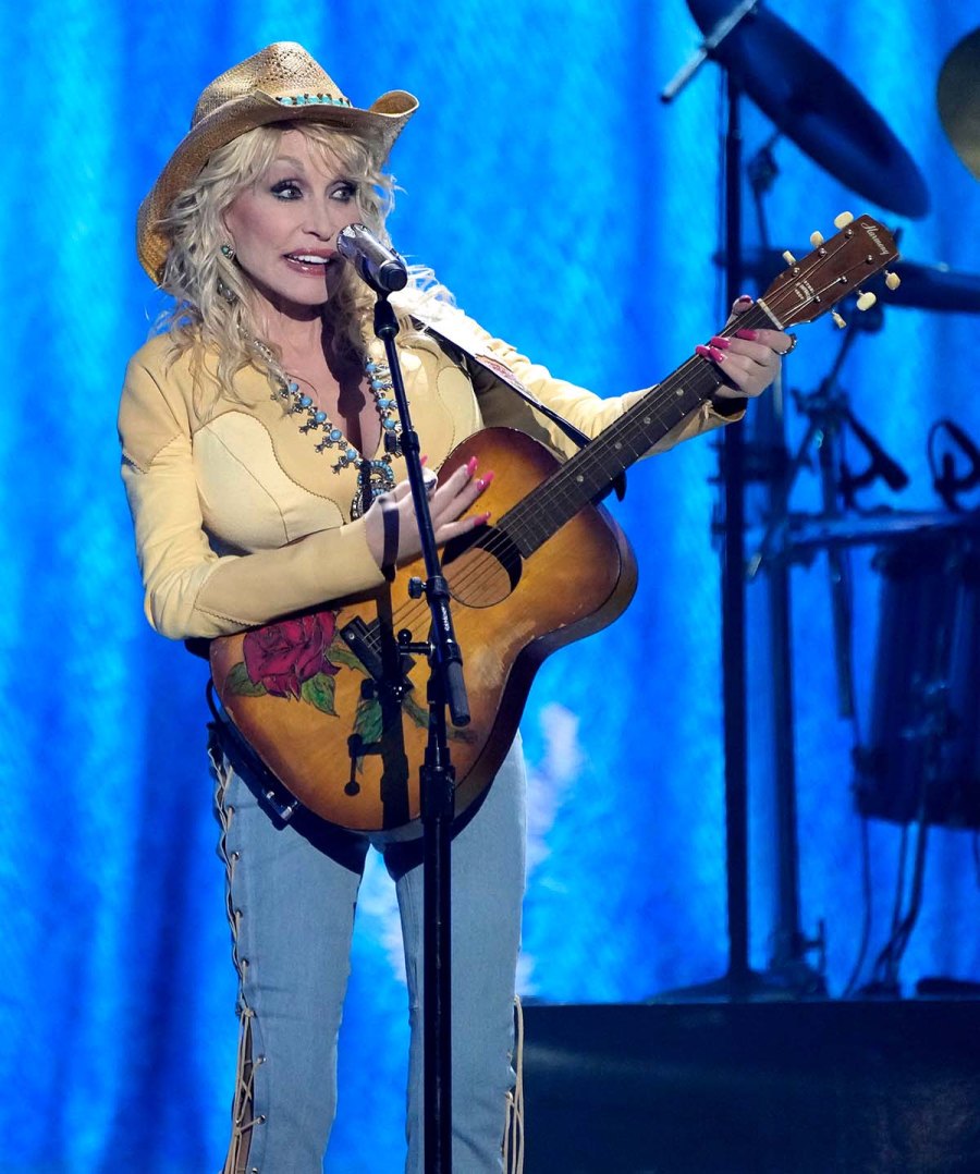 ACM AWARDS Stylish Dolly Outfits