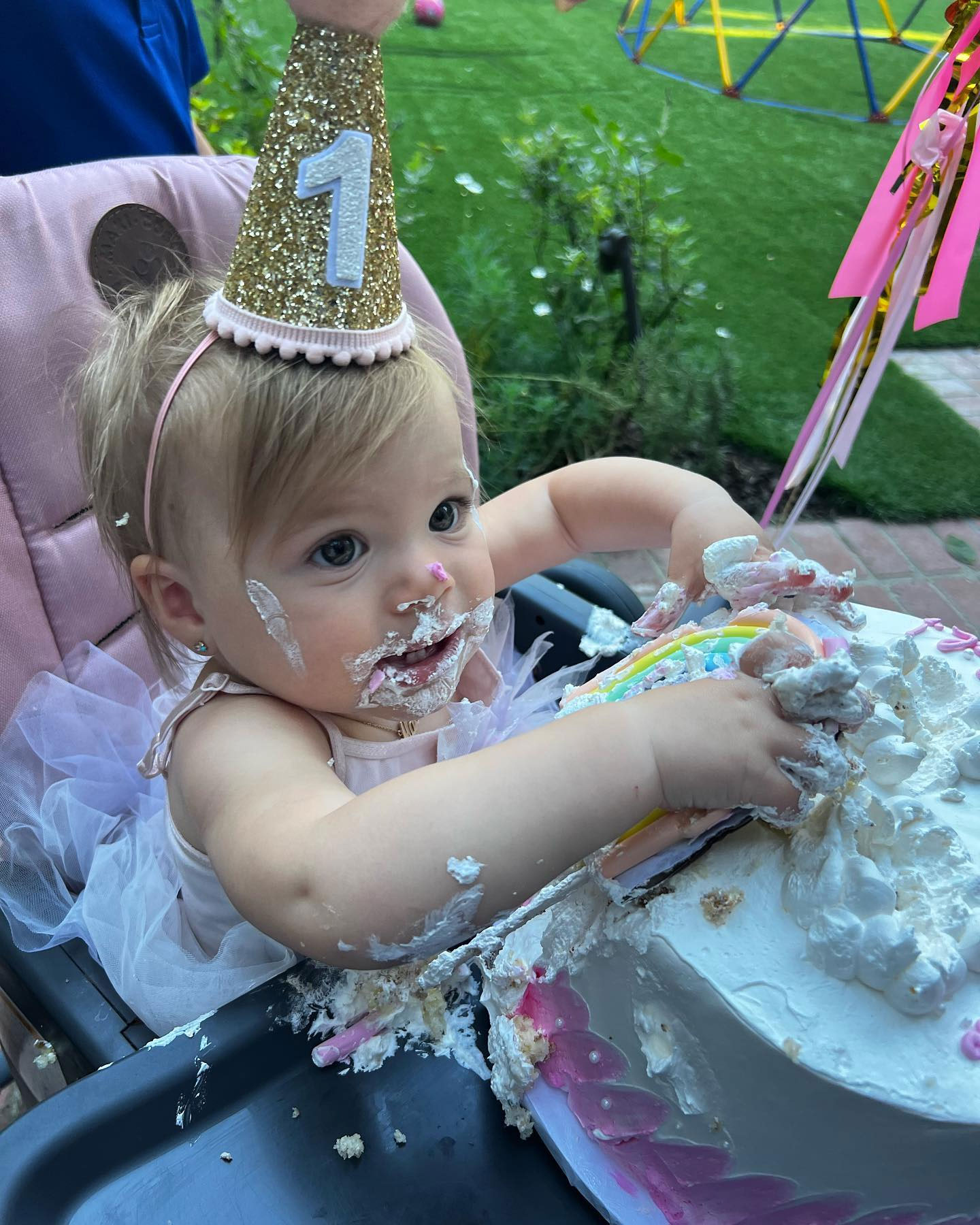 Sweet Treat Inside Hilary Duff and Matthew Koma Daughter Mae 1st Birthday