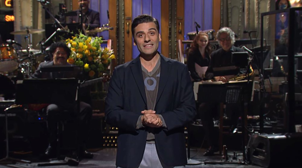 Oscar Isaac Jokes About Manifesting Marvel’s ‘Moon Knight’ Role in ‘Saturday Night Live’ Hosting Debut