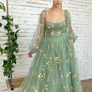 spring-wedding-guest-dresses
