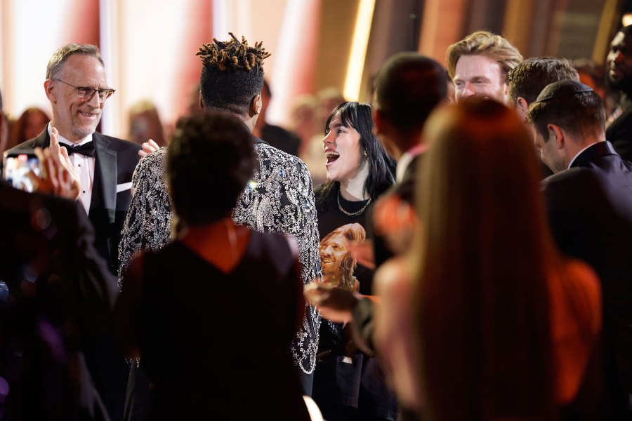BILLIE EILLISH congratulates JON BATISTE What You Didn't See On Tv Grammys 2022