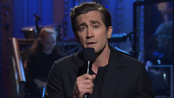 Jake Gyllenhaal Belts Celine Dion During His 'Saturday Night Live' Return: 'Everything Is Coming Back'