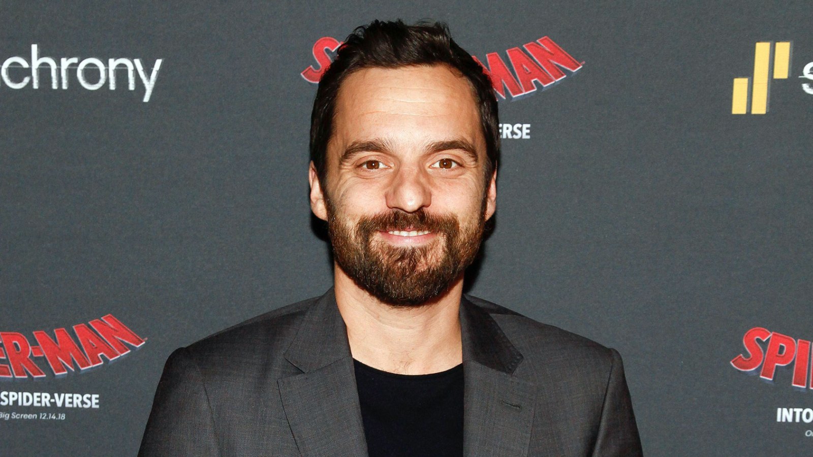 Jake Johnson Minx Pilot Was One of the Best Things I’ve Read in Years