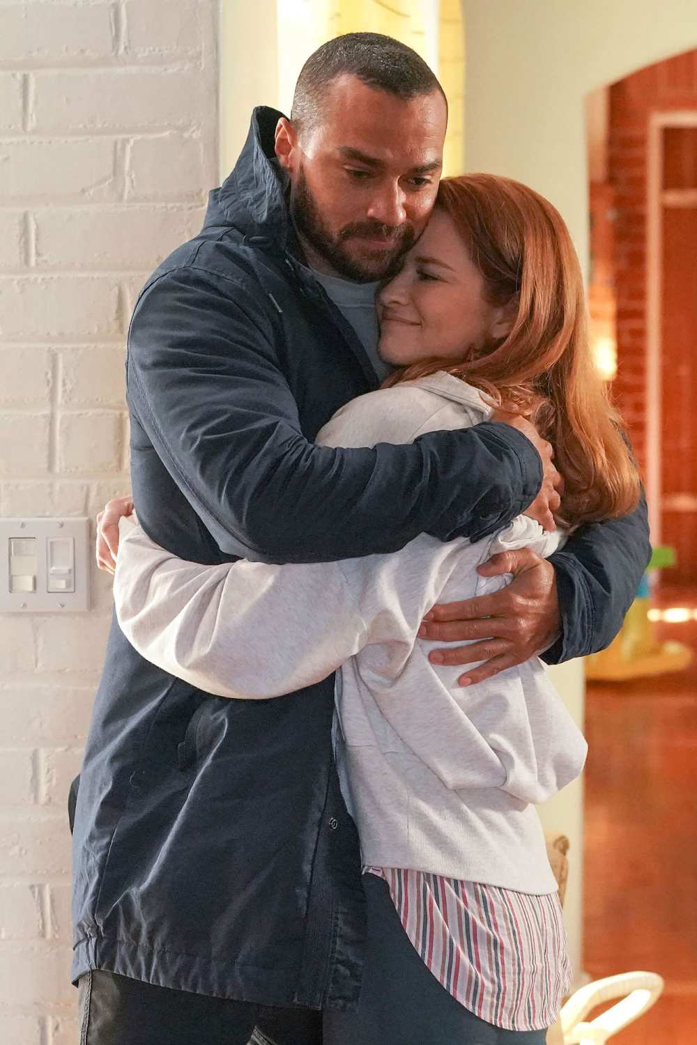 Jesse Williams and Sarah Drew Will Reprise Their ‘Greys Anatomy Characters in Season 18 Finale