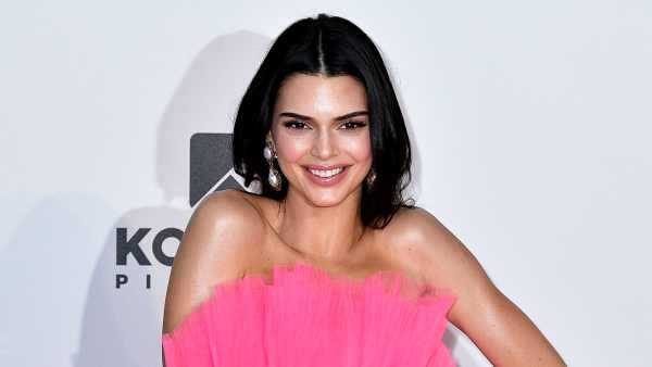 Kendall Jenner Poses Topless While Hanging By the Pool After 'The Kardashians' Premiere