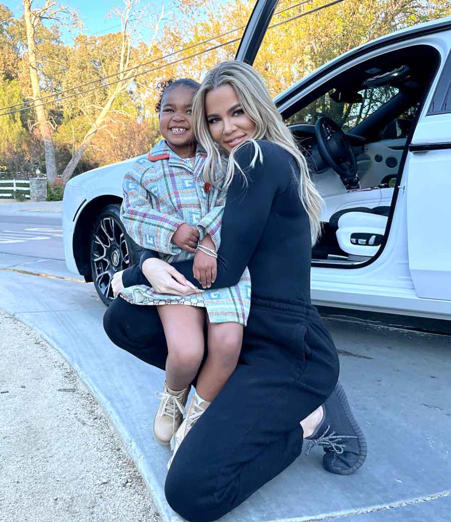 Khloe Kardashian Accidentally Confirms Photoshopping Daughter True Into Disneyland Pics