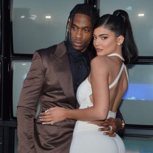 Kylie Jenner Shares New Photo of Son While His Name Remains Secret