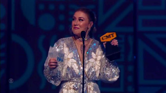 Maddie Font Cries Accepting CMT Awards Maddie Tae 2022 CMT AWARDS