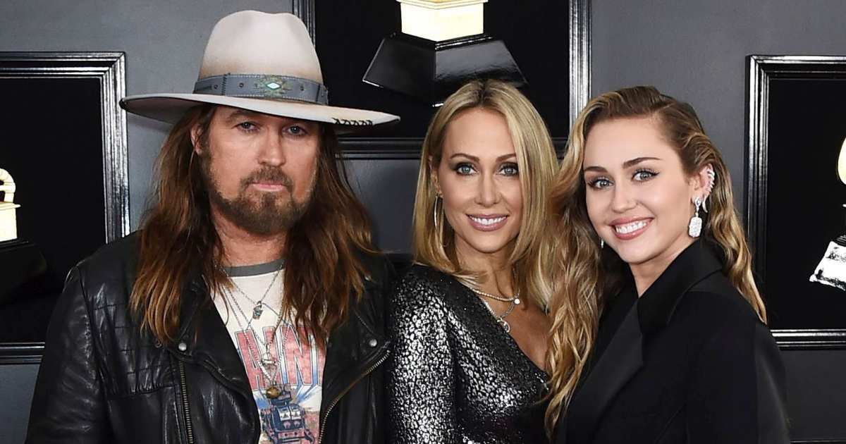 Tish Cyrus Files for Divorce From Billy Ray Cyrus for 3rd Time