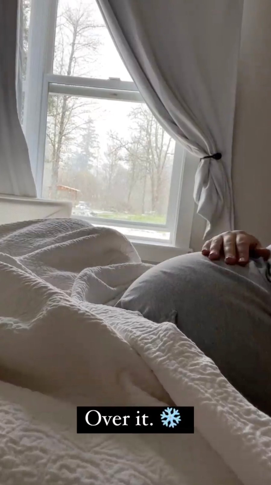 Pregnant Tori Roloff's Baby Bump Album Waiting Game