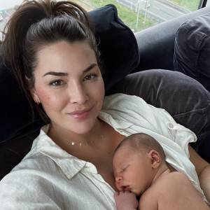 See BiP’s Jen Saviano and More Celebrity Moms Pumping Breast Milk Promo