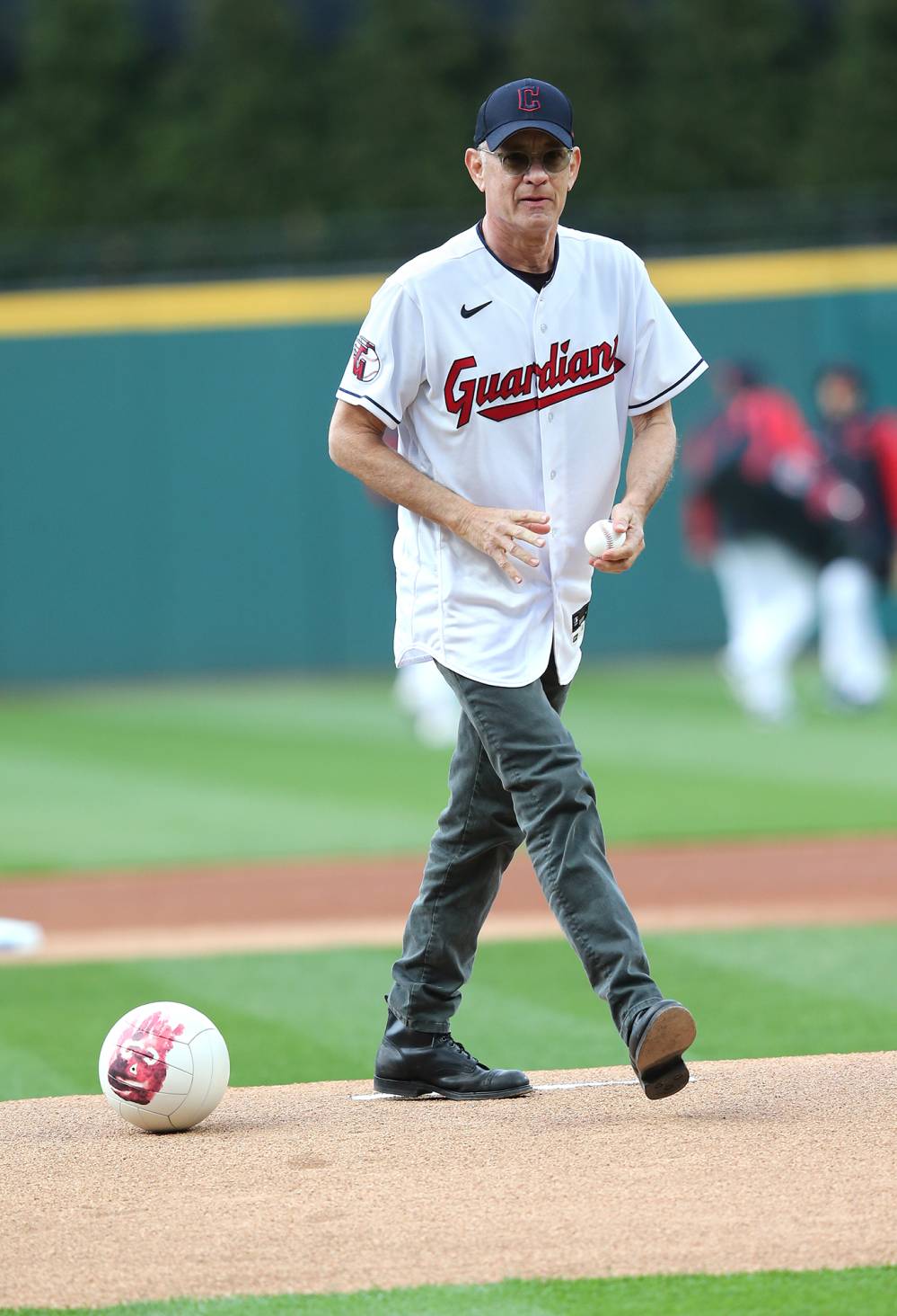 Tom Hanks Brings 'Cast Away' Volleyball Wilson to Help Throw Out 1st Pitch at Cleveland Guardians Game