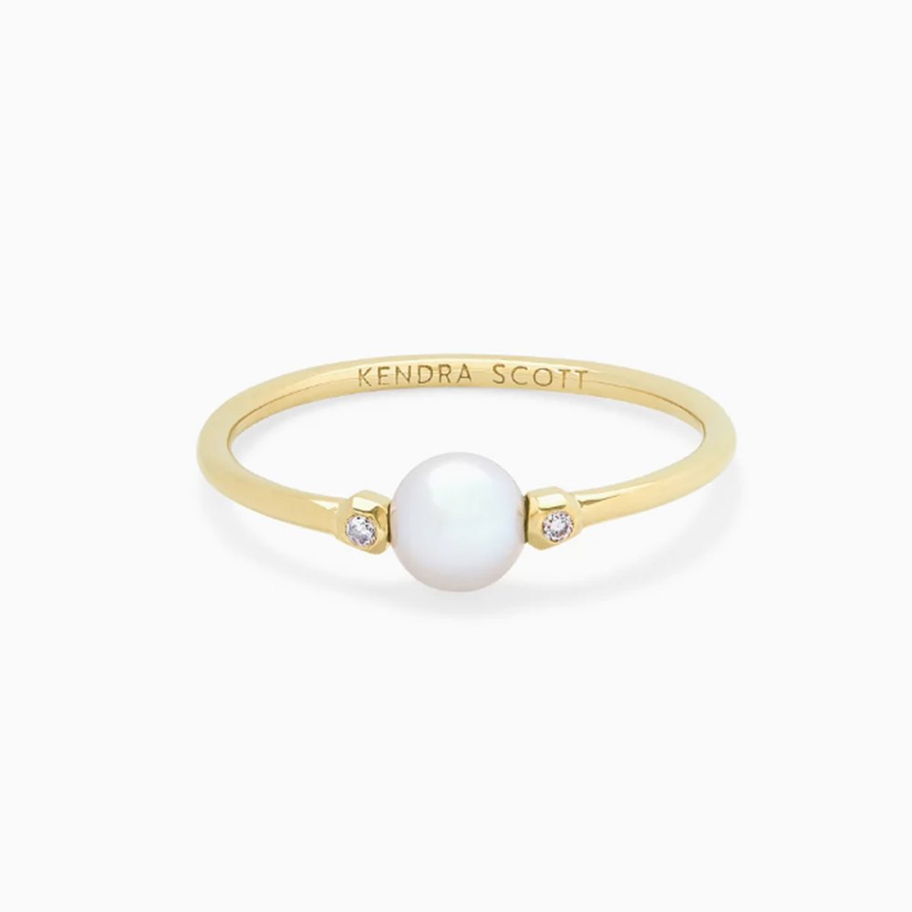 non-traditional-engagement-rings-kendra-scott-pearl
