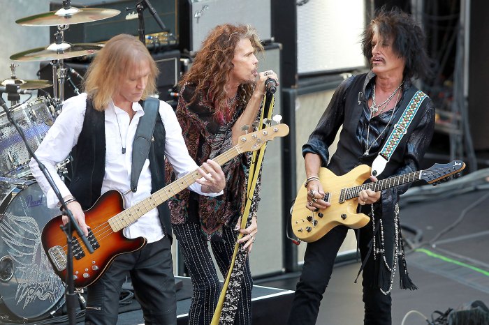 Aerosmith Steven Tyler Relapses Enters Treatment for Sobriety 2